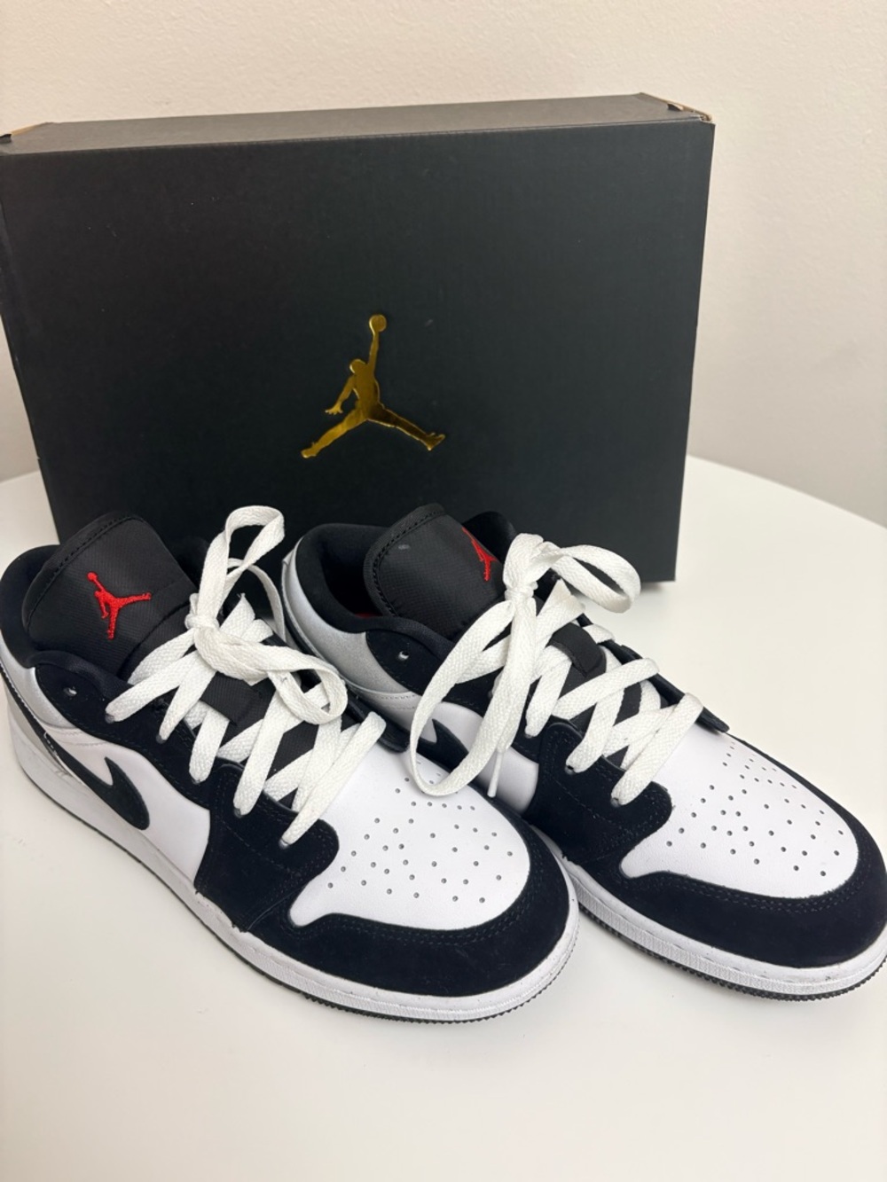 Jordan Low-Top Sneakers in Black, White & Red